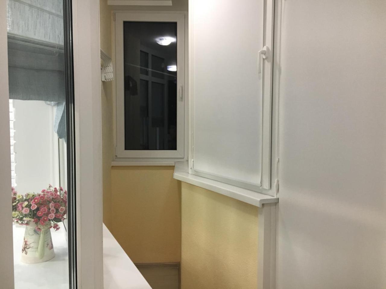 L&A Apartment Kiev Bagian luar foto